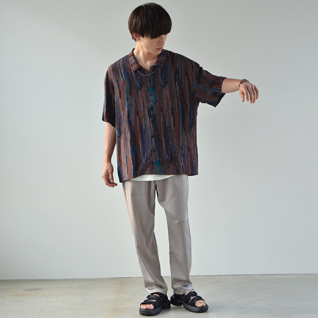 ビッグシルエットコーデ