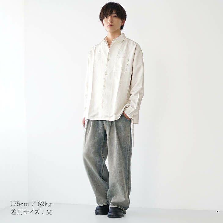 春のゆったりデニムスタイル