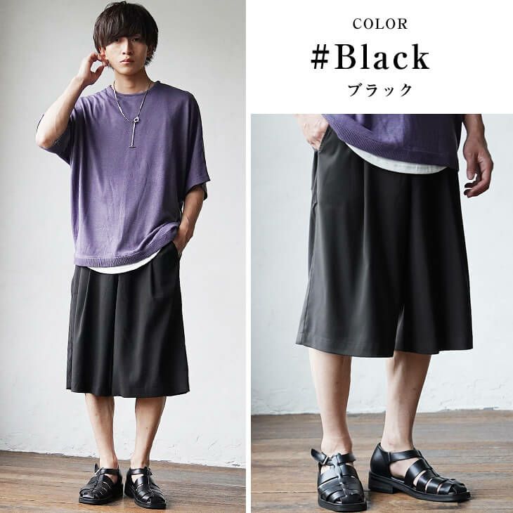 ラベンダーTシャツと黒ショーツのフェスコーデ