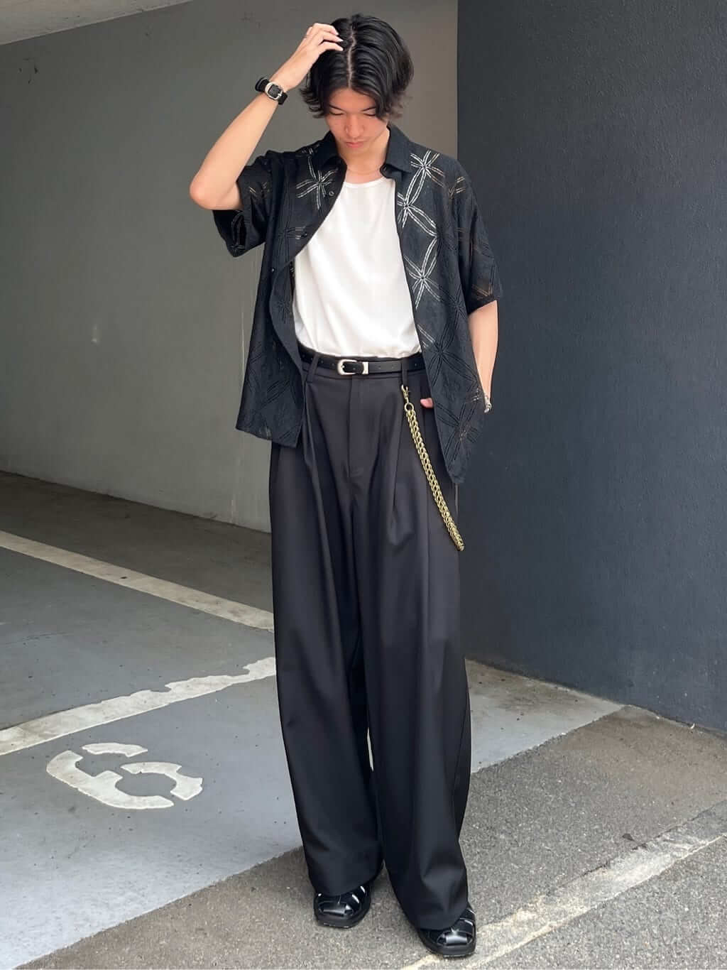 ウォレットチェーンはダサい？」はもう古い！今こそ知りたい“映える”メンズコーデ術と着け方ガイド