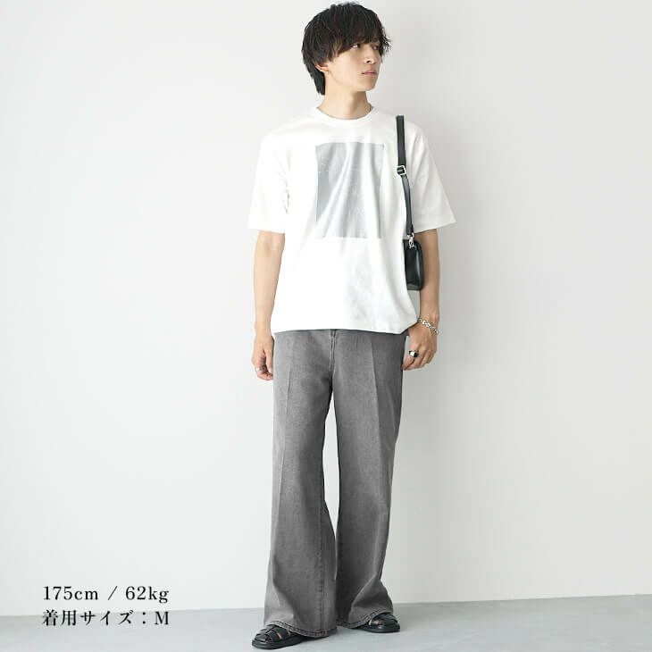 モノトーングラフィックコーデ