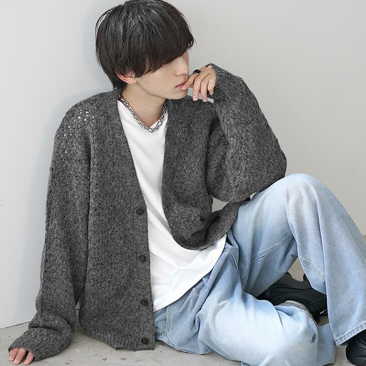 シャギーグレーカーデコーデ