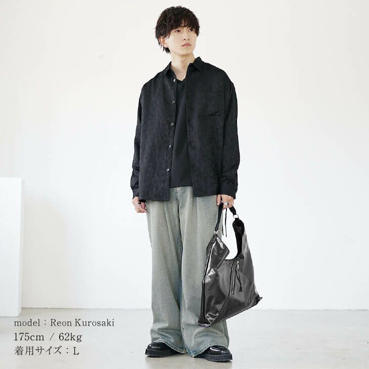 メンズバッグ流行りコーデ