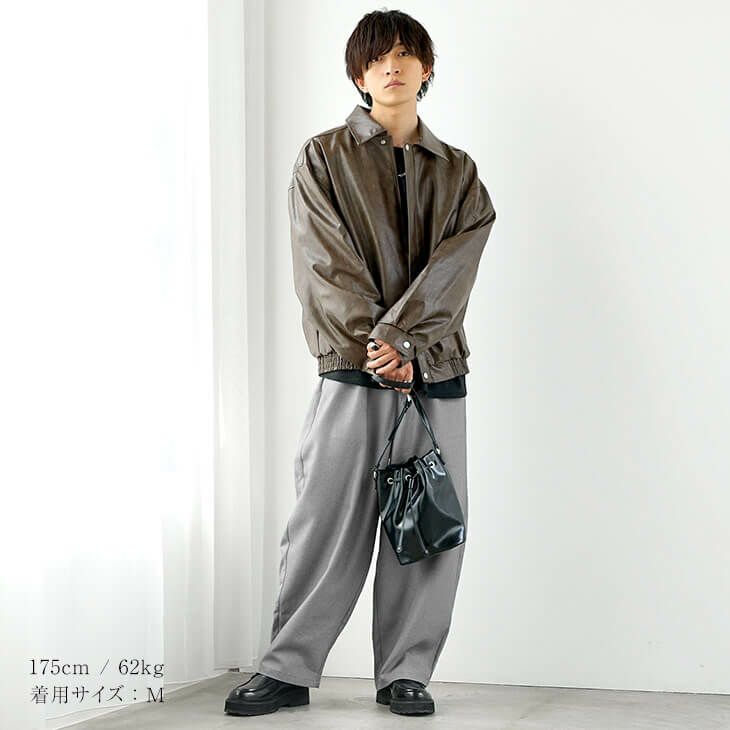 メンズバッグ流行りコーデ