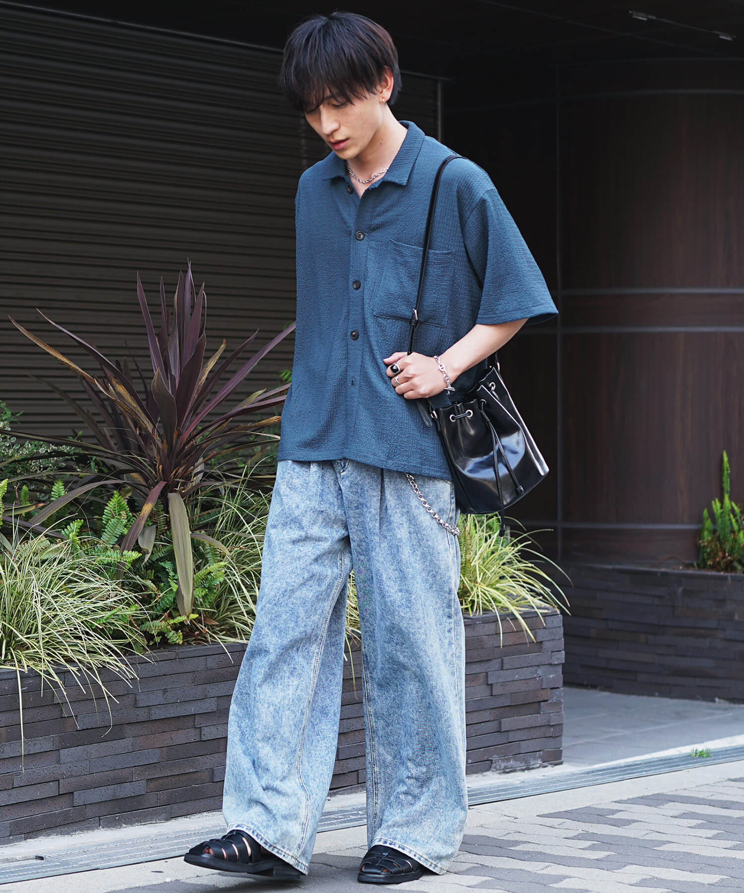 トレンドを取り入れた5月のスタイリング