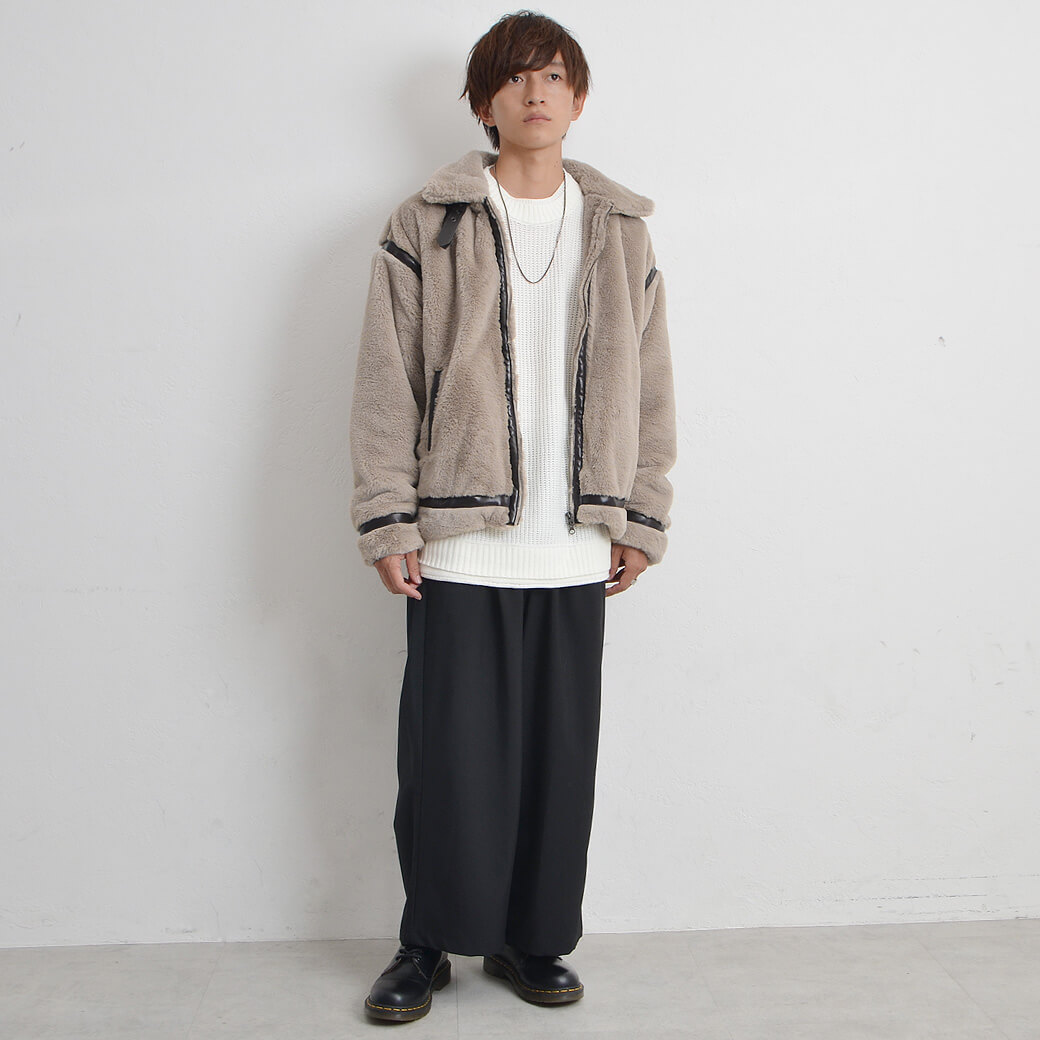 シャツジャケット×総柄ニット