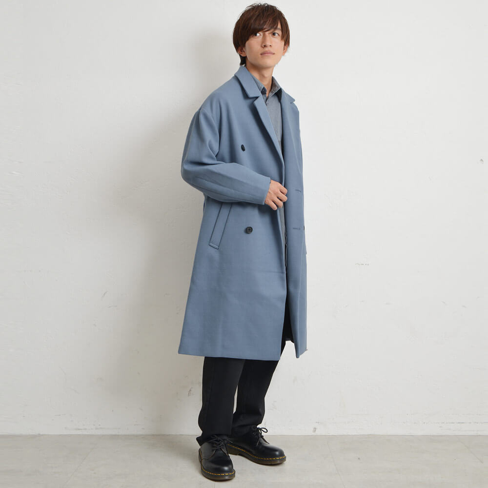 ③きれいめシルエットの大人コーデ