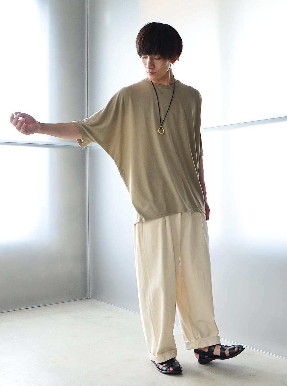 ドルマンTシャツコーデ