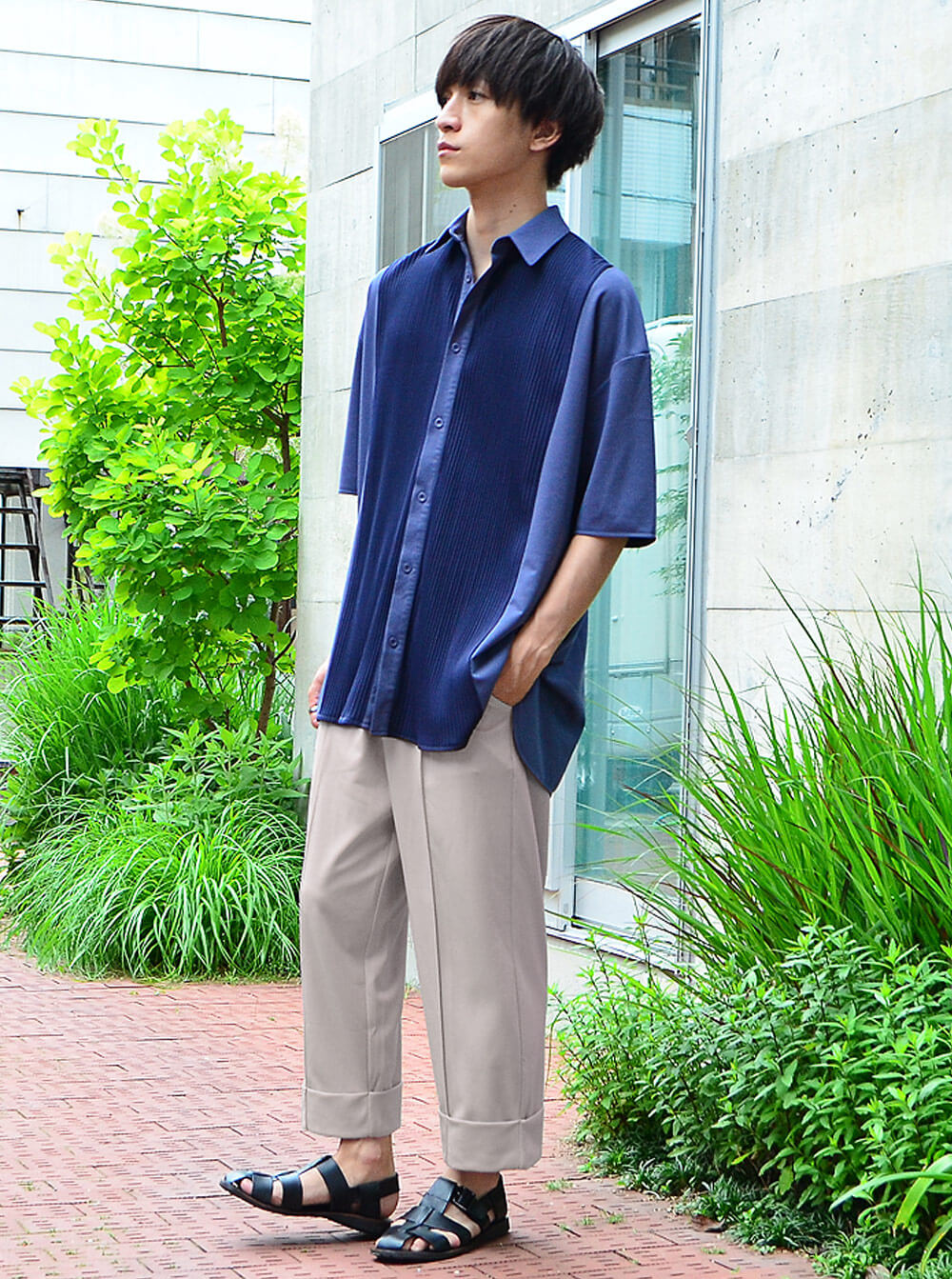 ワイドクロップドパンツコーデ