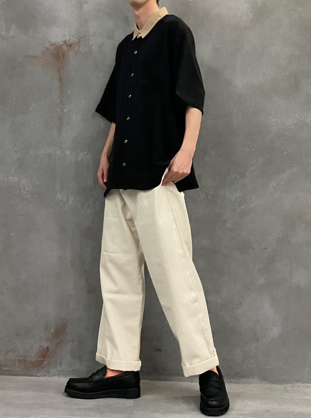 デニムワイドパンツコーデ