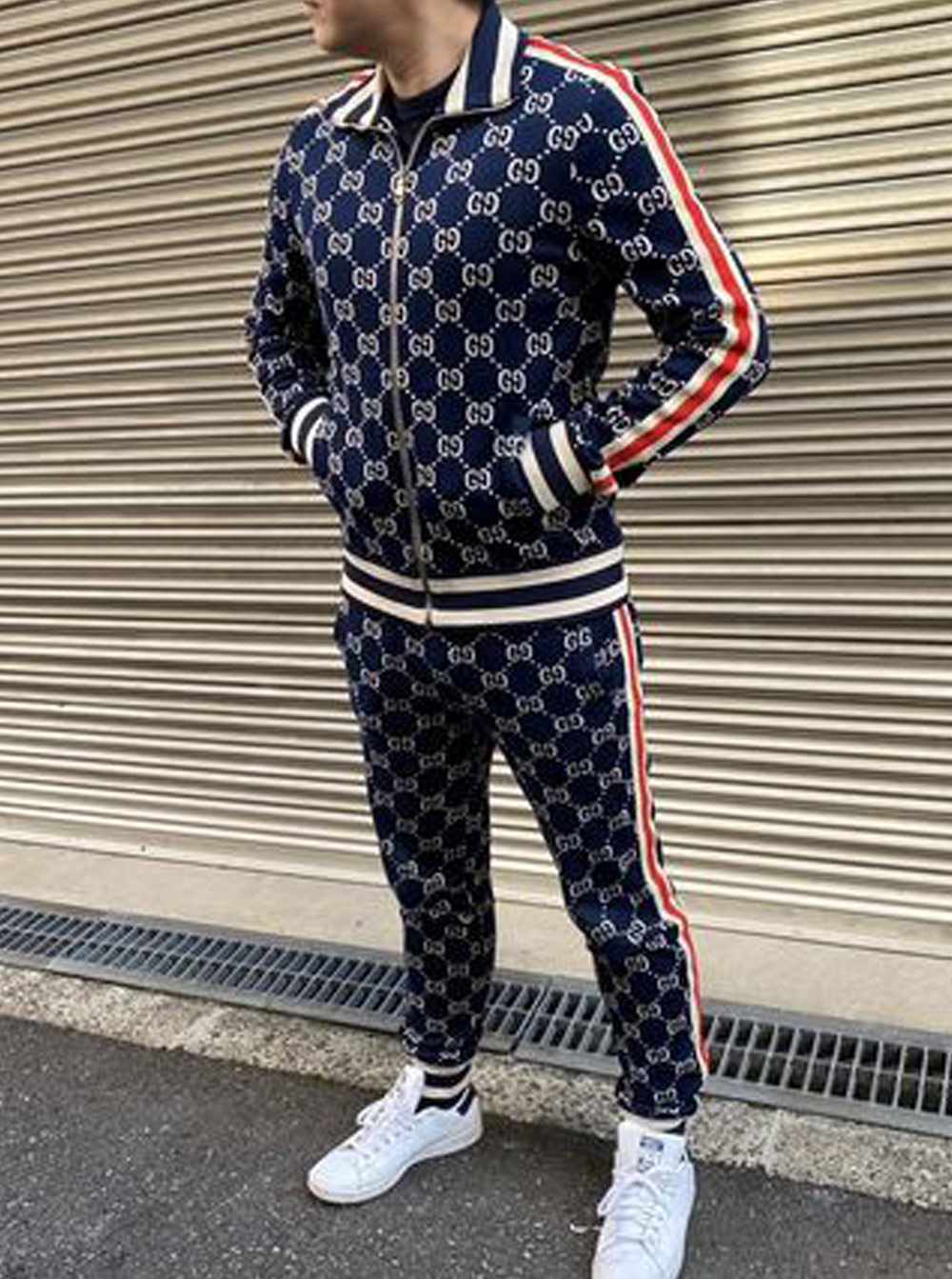 コクーンシルエットパンツ×デニムジャケットのコーデ