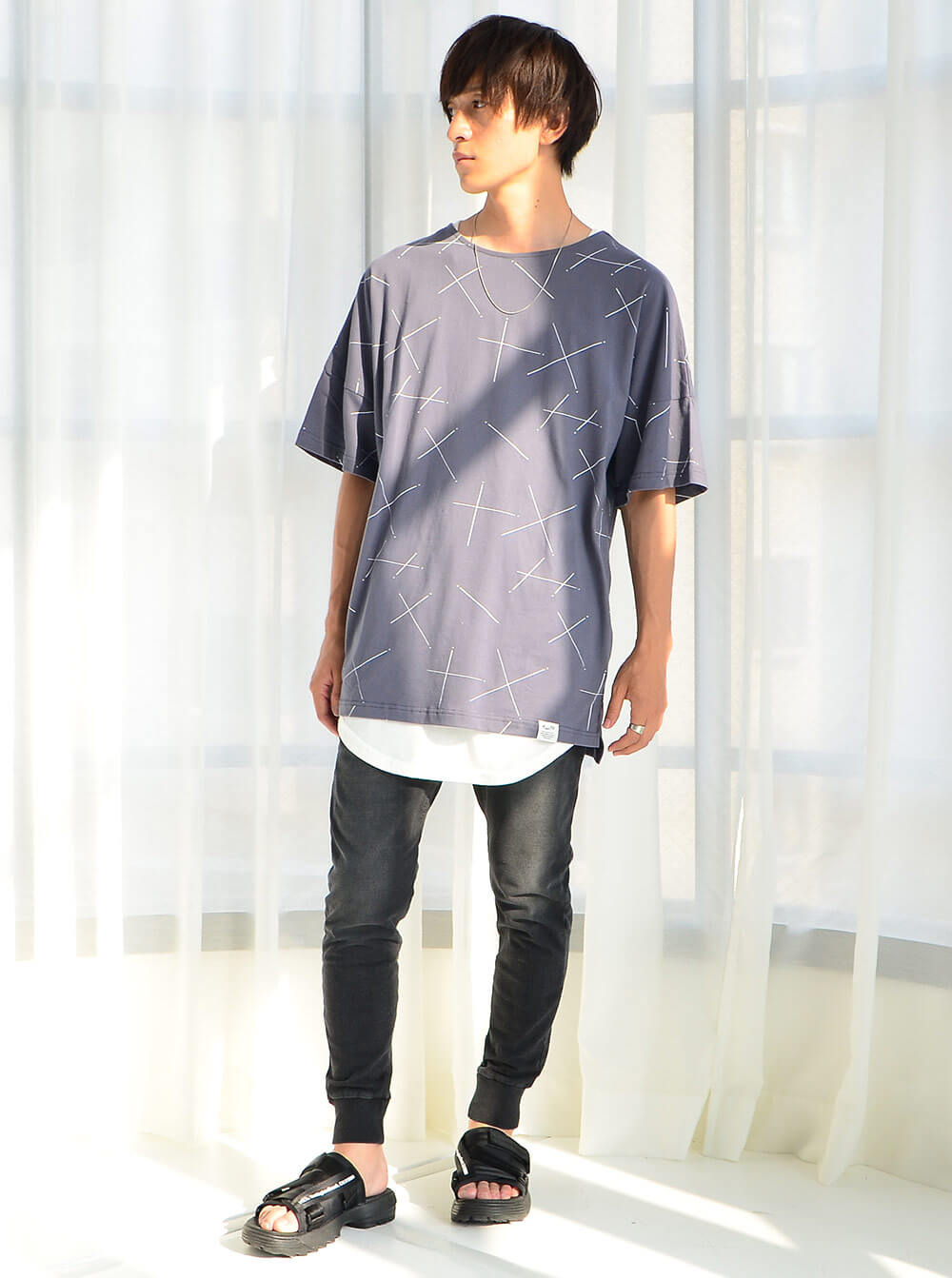 プリントTシャツコーデ