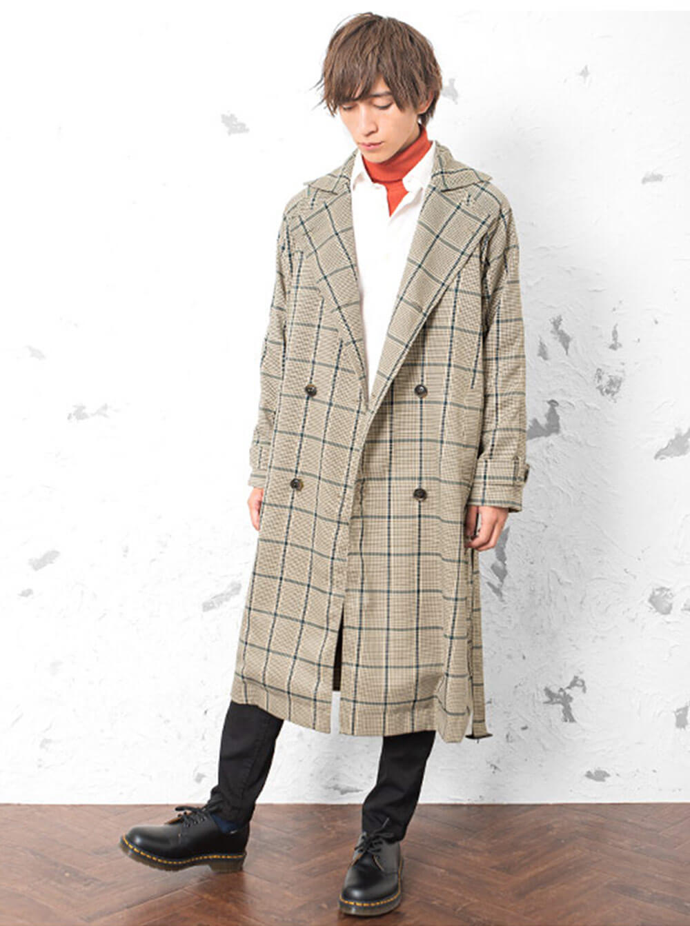 チェックトレンチコートコーデ