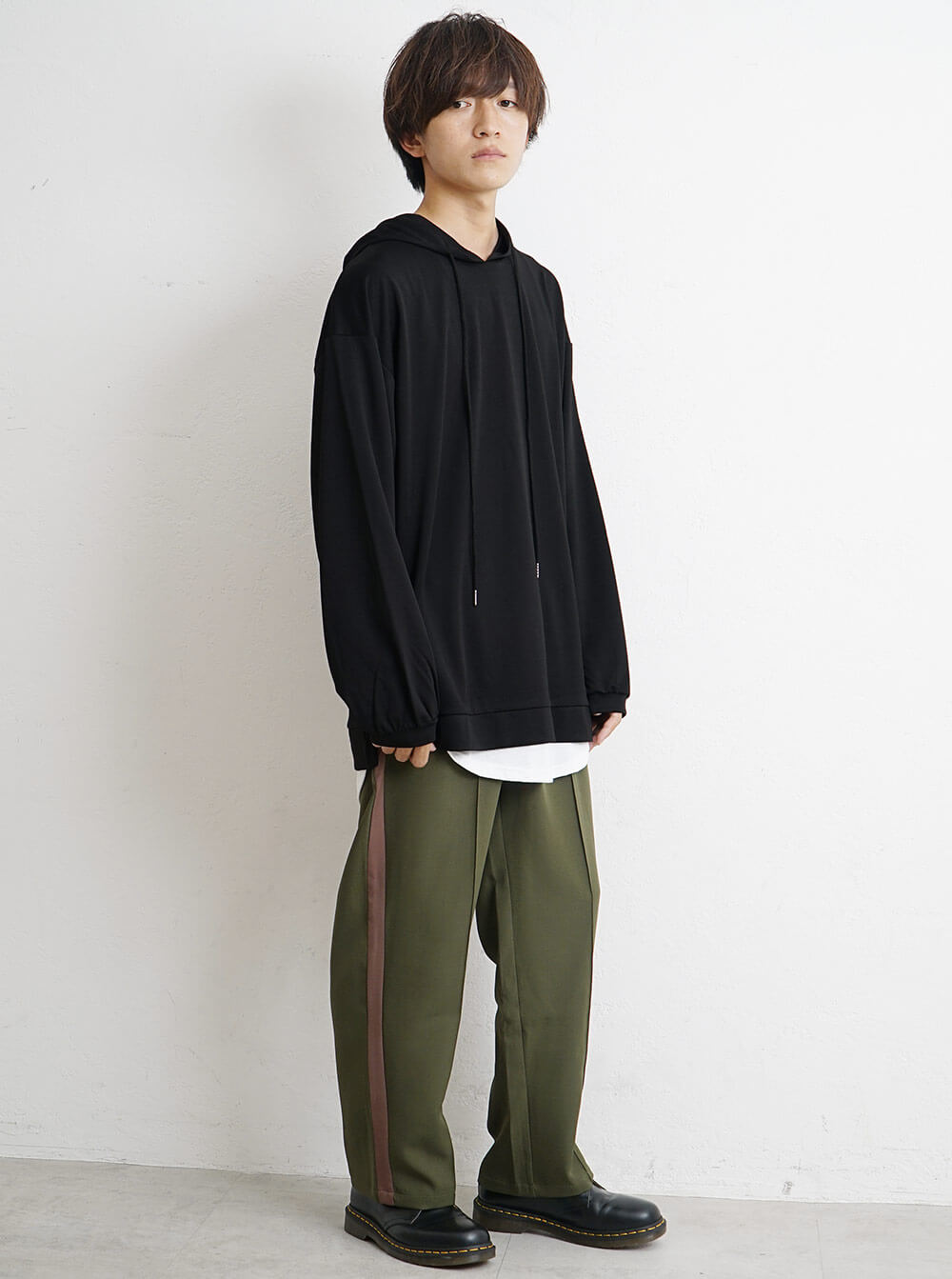 パーカーコーデ