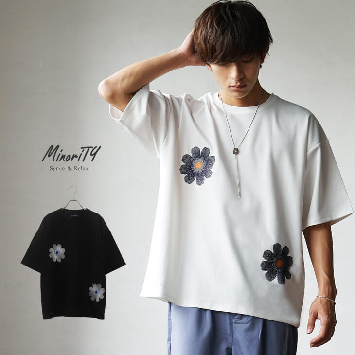 花柄Ｔシャツ