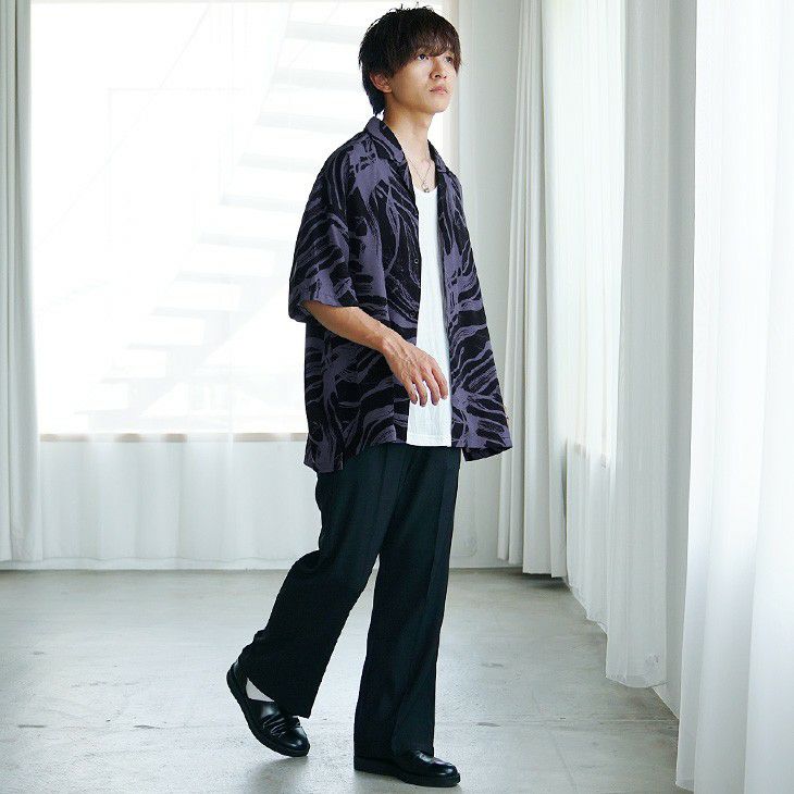 2866【希少デザイン・XL・美品】ボット フォト総柄 オープン