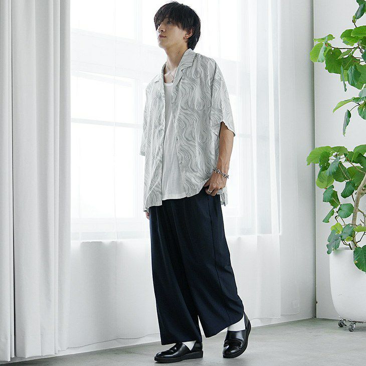 2866【希少デザイン・XL・美品】ボット フォト総柄 オープン